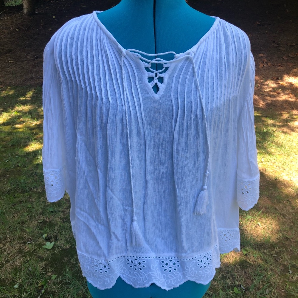 Banjara white lace top